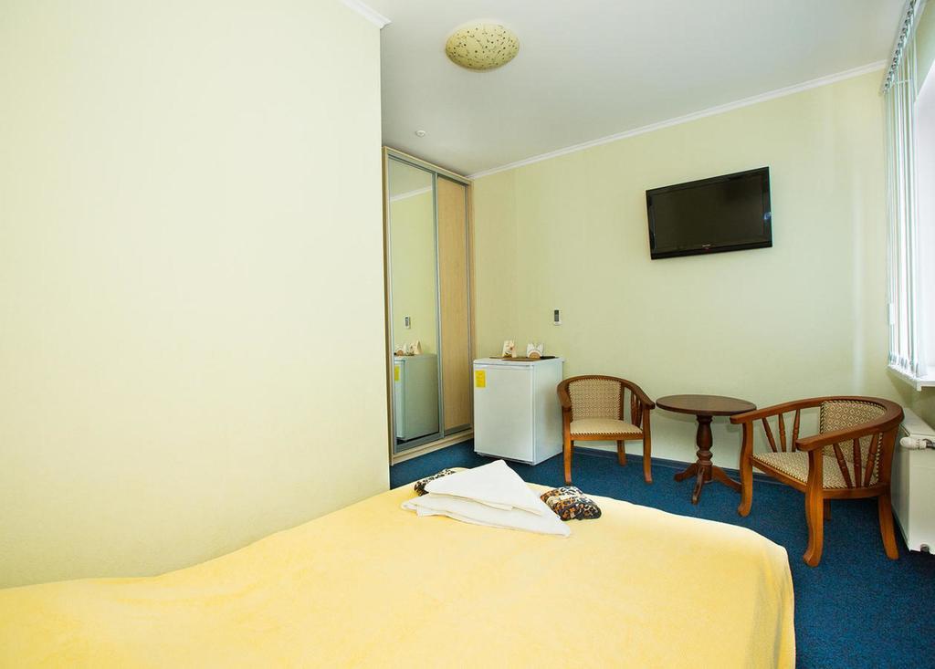Oasis Hotel Одеса Екстериор снимка